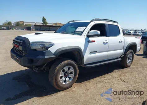 2019 Toyota Tacoma Trd Sport z USA, uszkodzony, nr VIN 3TMCZ5AN1KM229278
